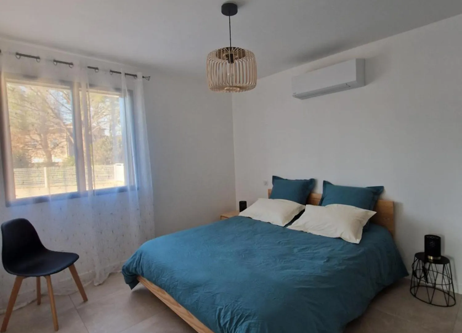Terre De Crussol - Gite 3 Etoiles En Ardeche, Avec Piscine Et Clim, 2-4 Personnes Saint-Péray France