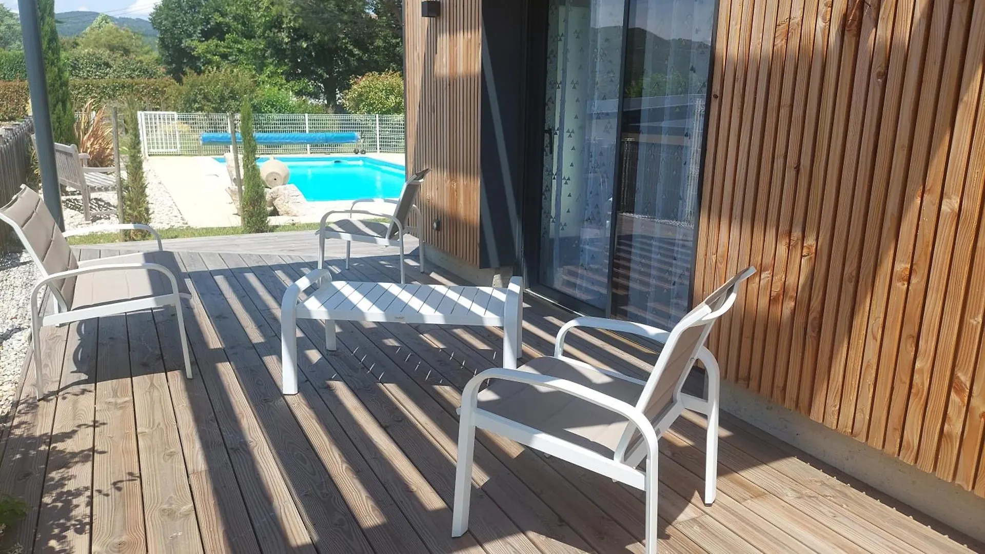 Terre De Crussol - Gite 3 Etoiles En Ardeche, Avec Piscine Et Clim, 2-4 Personnes 圣佩赖 公寓