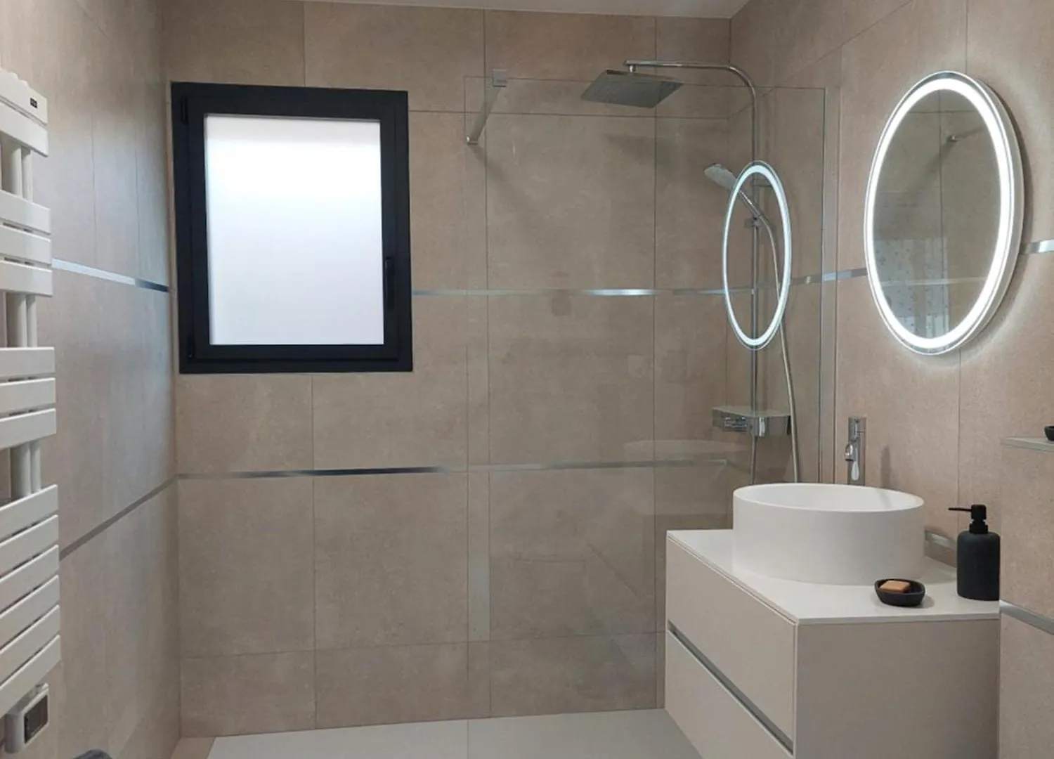 Appartement Terre De Crussol - Gite 3 Etoiles En Ardeche, Avec Piscine Et Clim, 2-4 Personnes Saint-Péray